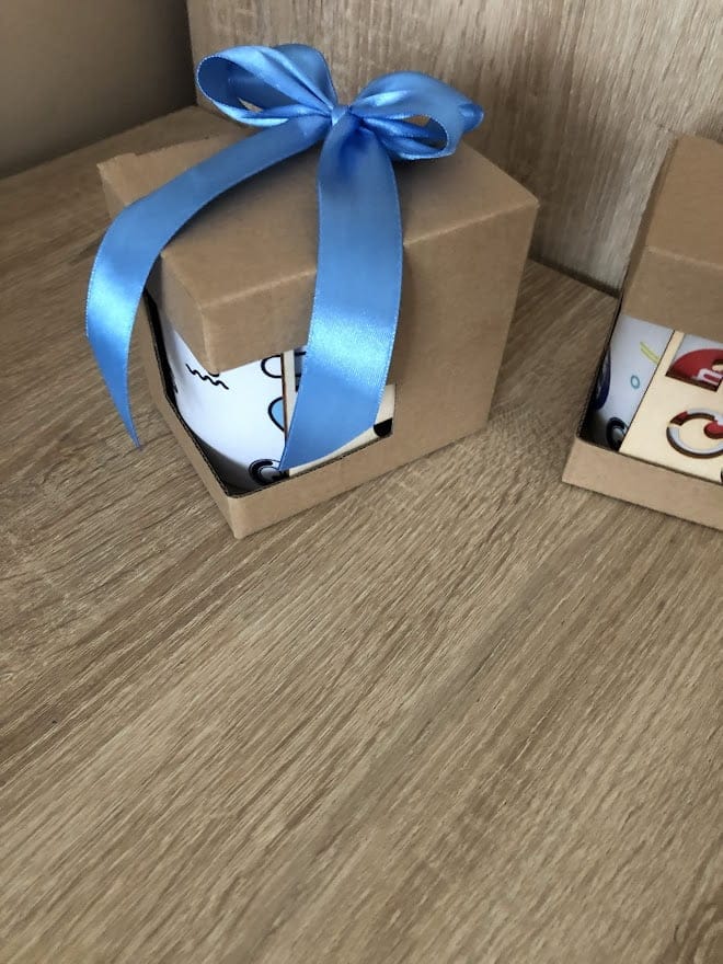 IMG_5158 Kokardki samoprzylepne prezentowe długie 8,5x14cm/15cm